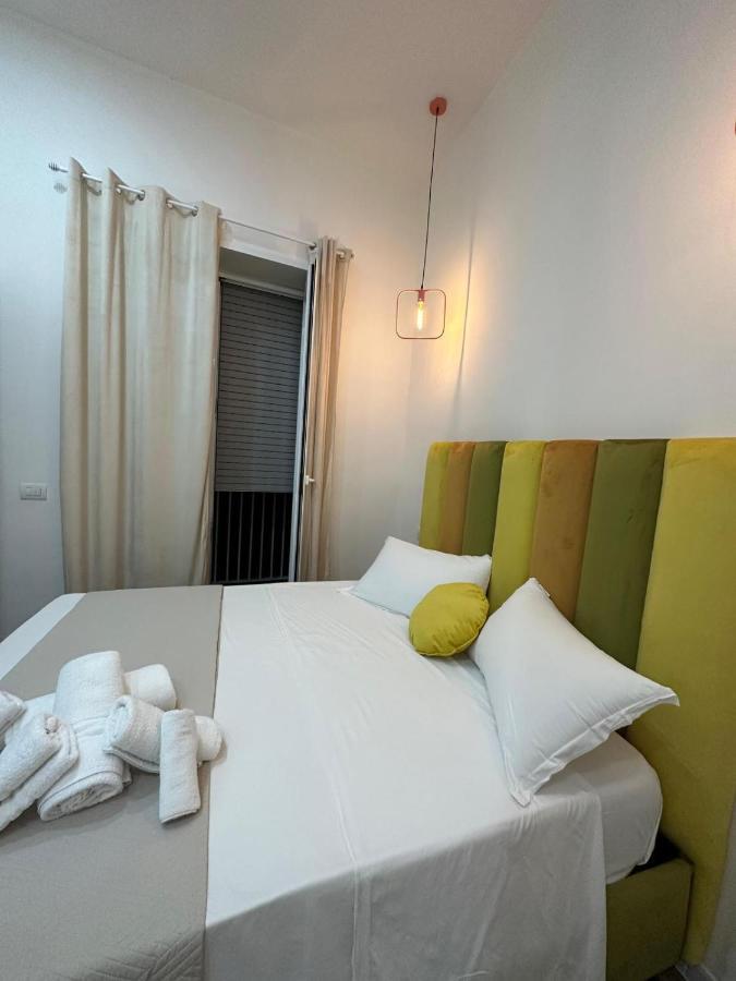 San Ferdinando Suite Room Neapel Exteriör bild