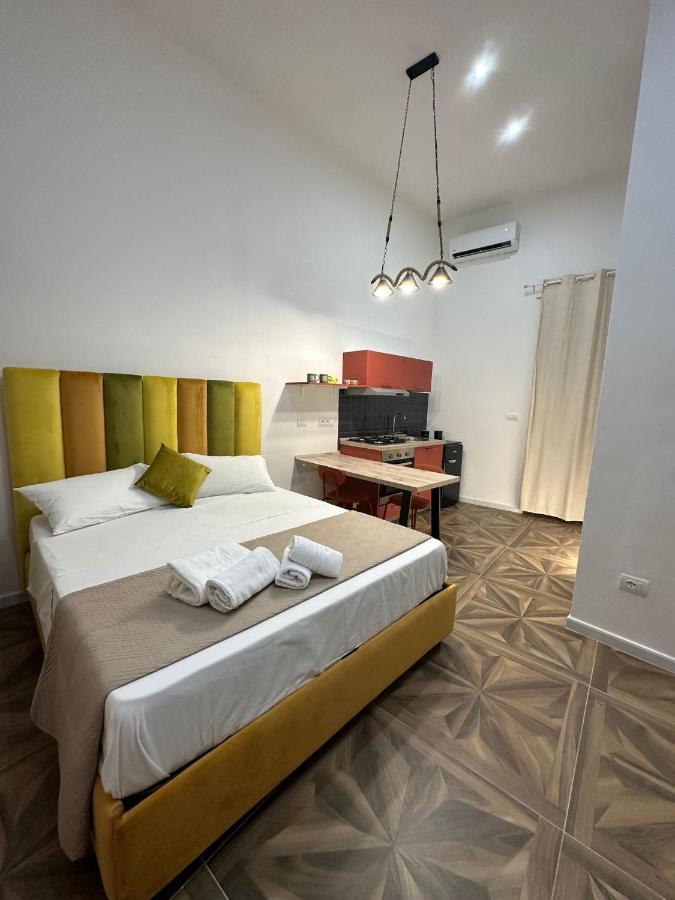 San Ferdinando Suite Room Neapel Exteriör bild