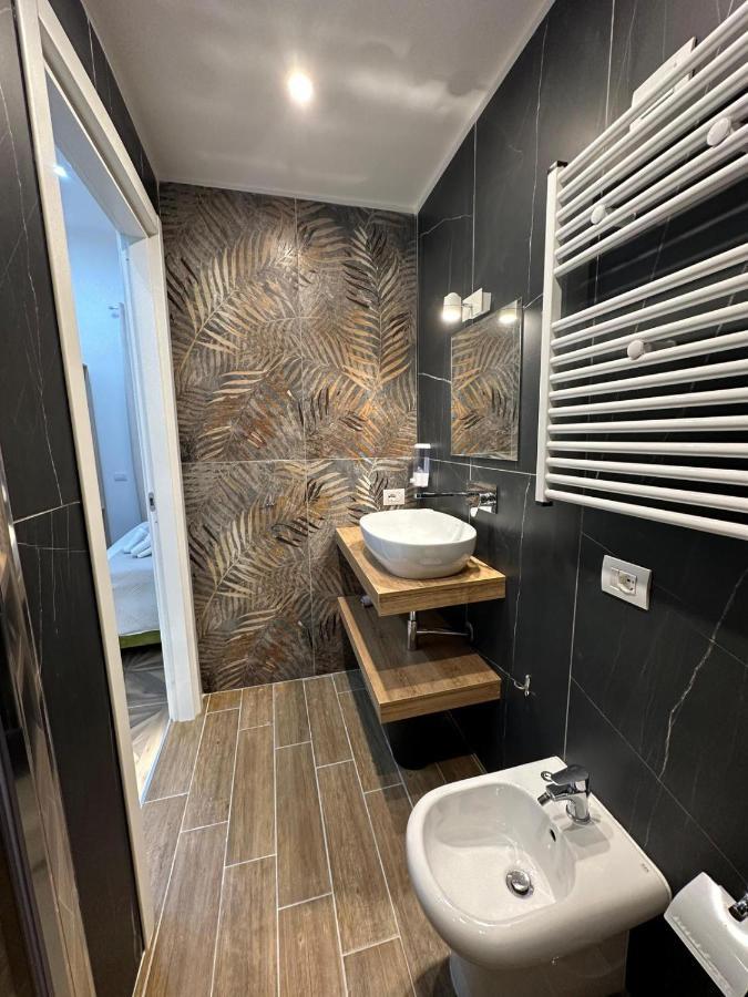 San Ferdinando Suite Room Neapel Exteriör bild