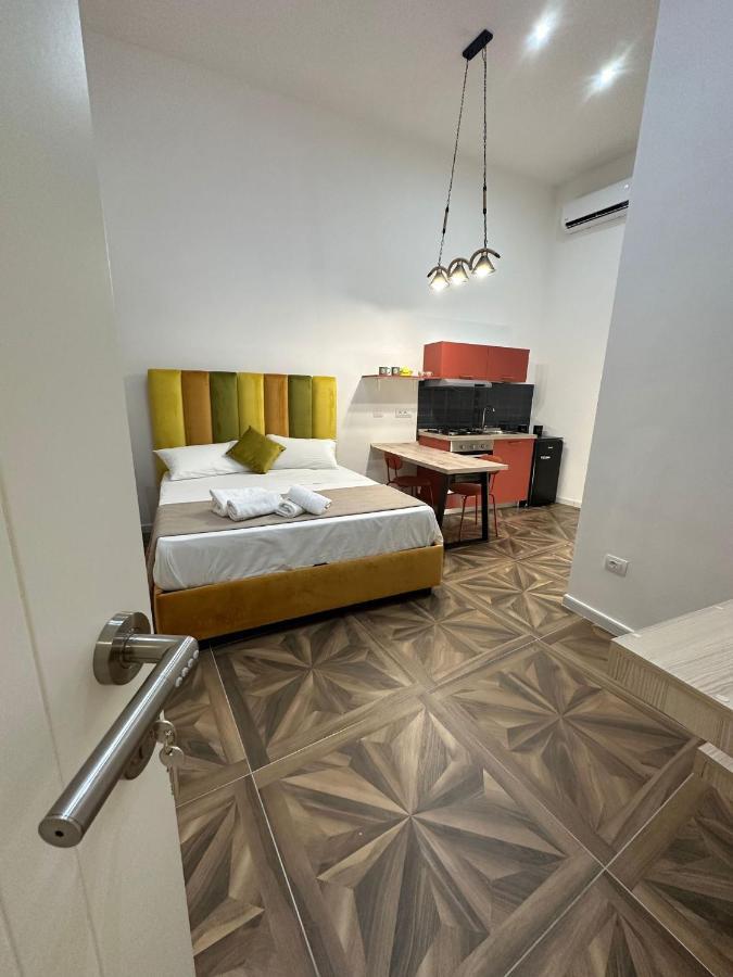 San Ferdinando Suite Room Neapel Exteriör bild
