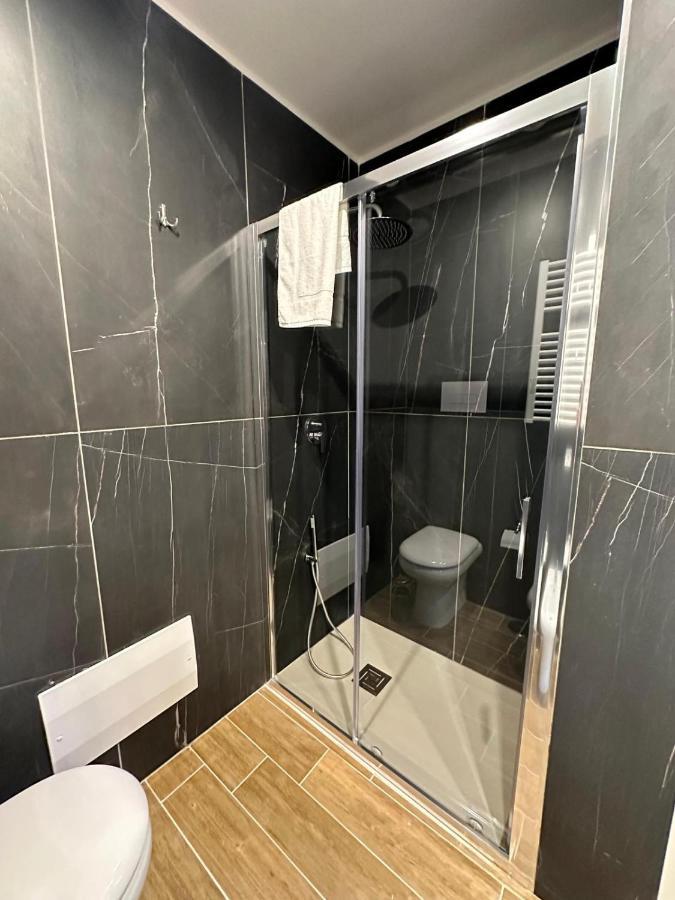 San Ferdinando Suite Room Neapel Exteriör bild