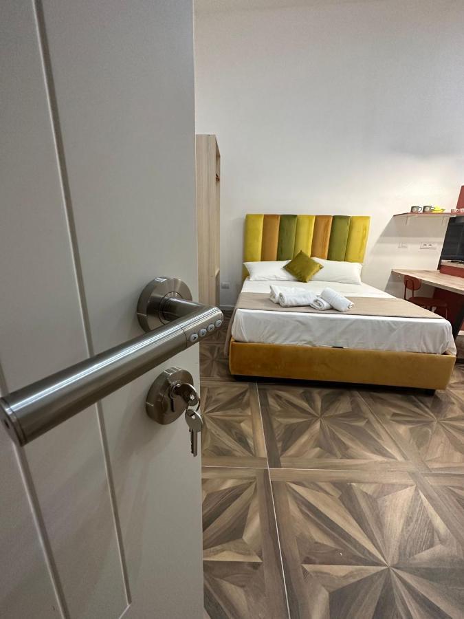 San Ferdinando Suite Room Neapel Exteriör bild