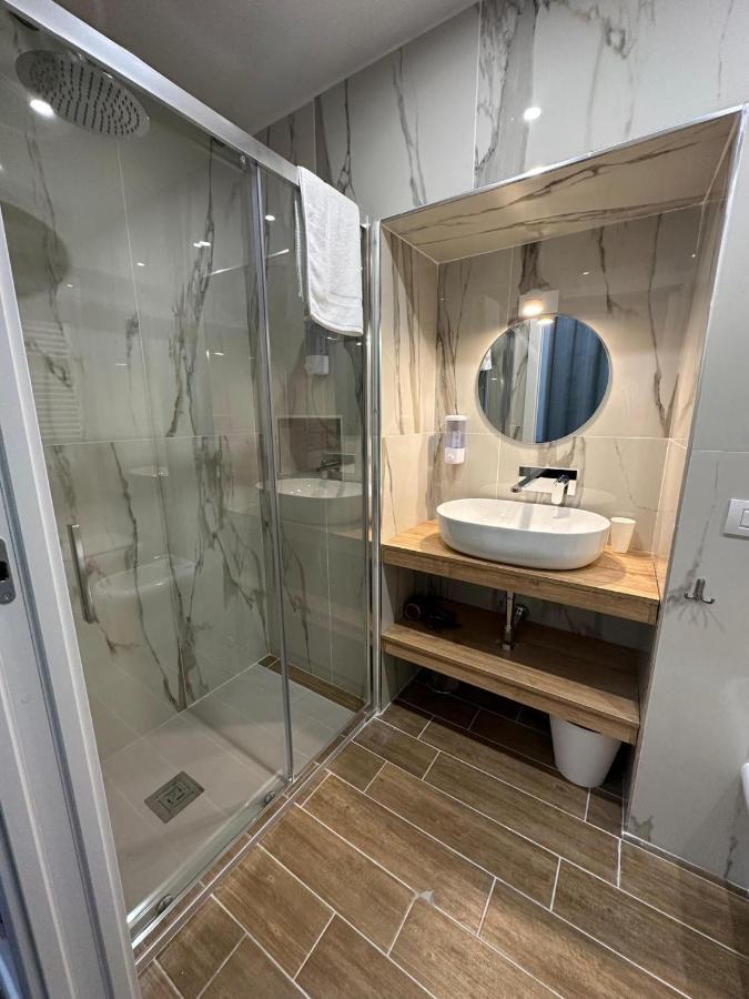 San Ferdinando Suite Room Neapel Exteriör bild