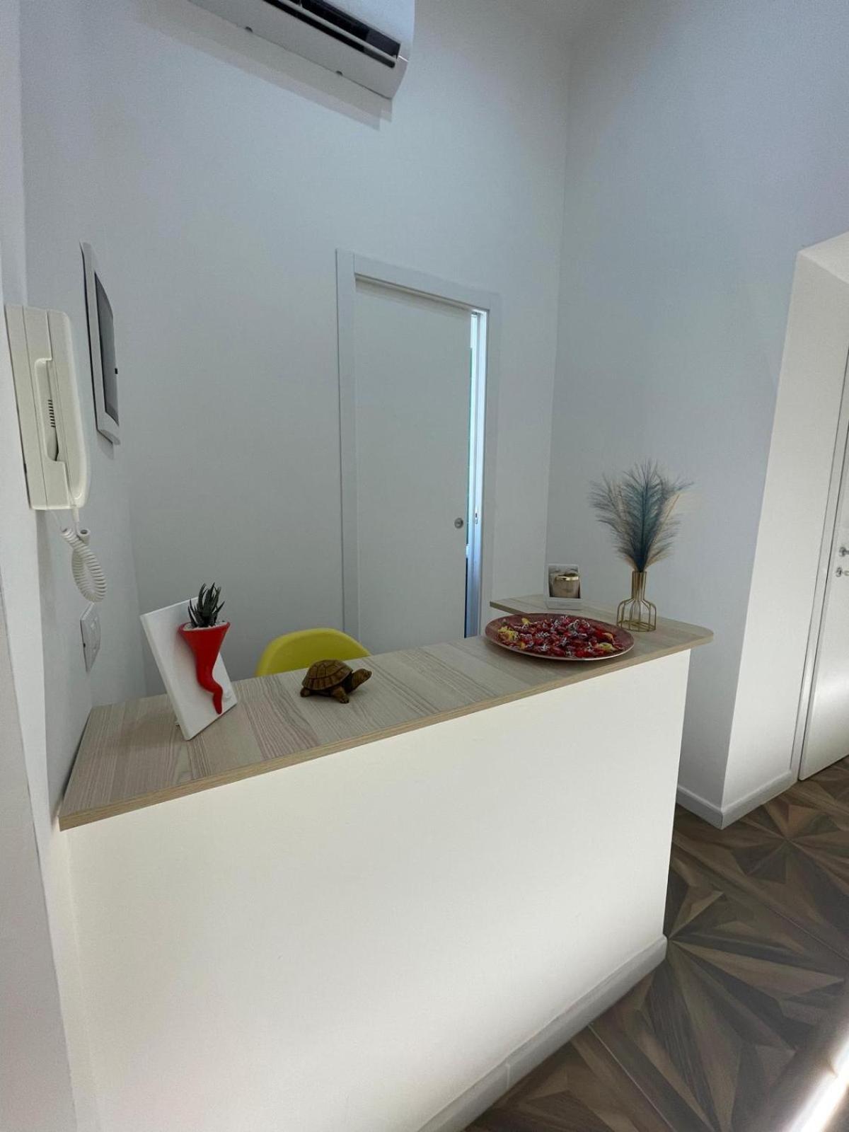San Ferdinando Suite Room Neapel Exteriör bild